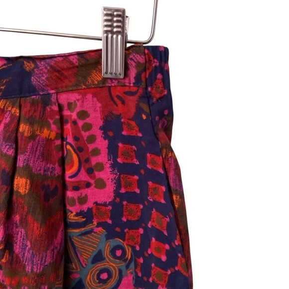 Vintage Miz California High Waist Shorts - Pink and Red Pattern Made in USA in S - Picture 5 of 7